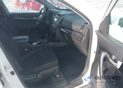 2015 Kia Sorento Lx from USA, damaged, VIN 5XYKT4A63FG657579